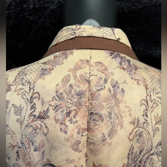 Vintage Gina Blanez Brocade Equestrian
Western Jacket, Button Front. Size S -021 - Picture 7 of 8